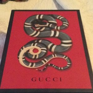 Meet your Posher, Sabrina